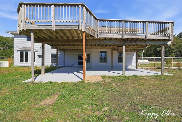 16064 Lincoln Street, Grand Haven, MI 49417