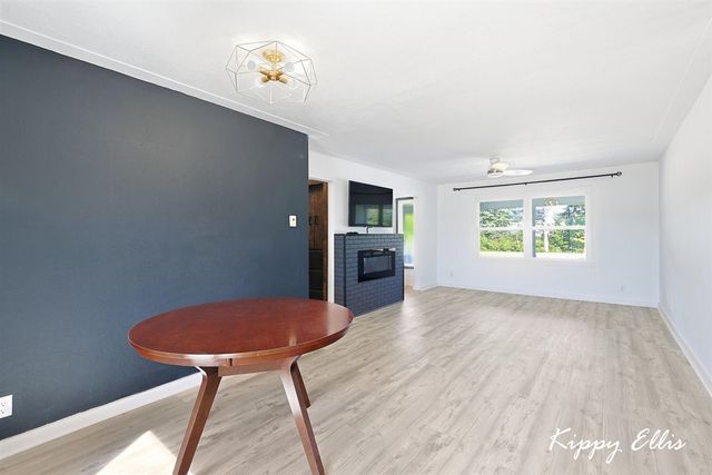 16064 Lincoln Street, Grand Haven, MI 49417