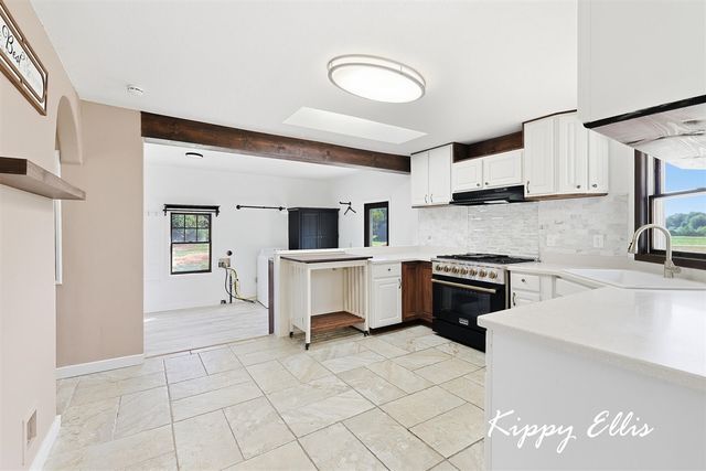 16064 Lincoln Street, Grand Haven, MI 49417