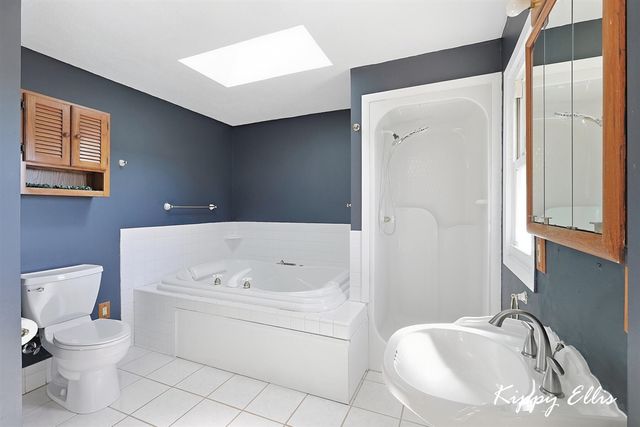 16064 Lincoln Street, Grand Haven, MI 49417