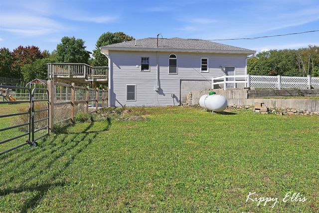 16064 Lincoln Street, Grand Haven, MI 49417