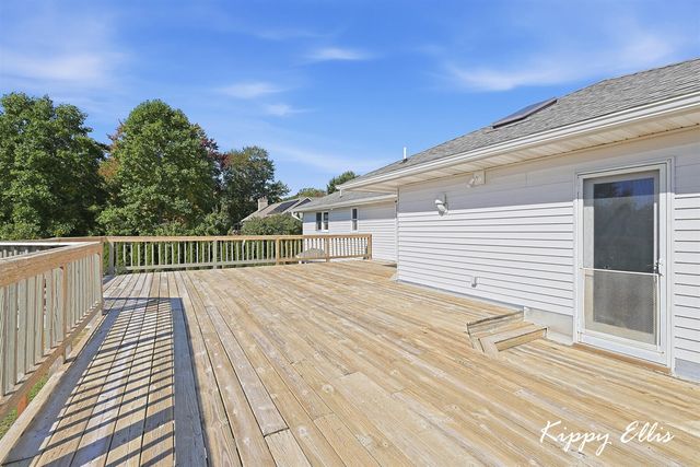16064 Lincoln Street, Grand Haven, MI 49417