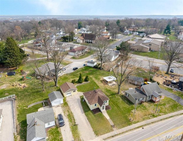 418 S Main Street, Shiloh, IL 62269