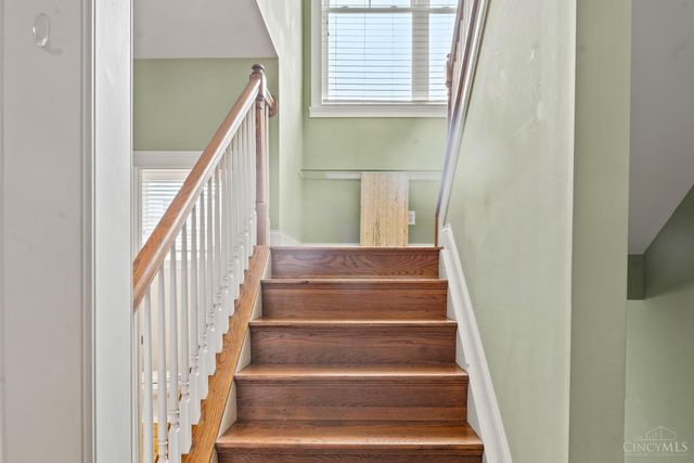 434 Stanley Avenue, Cincinnati, OH 45226