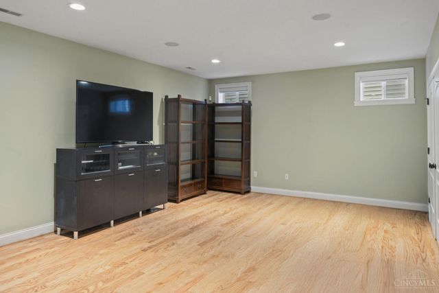 434 Stanley Avenue, Cincinnati, OH 45226