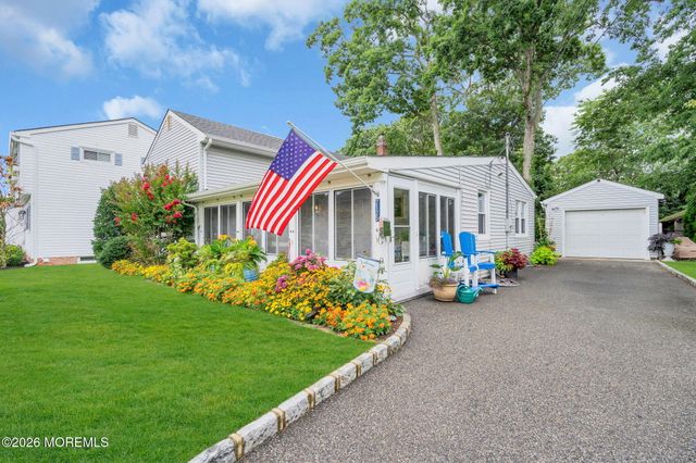 2125 Edgewood Place, Spring Lake, NJ 07762