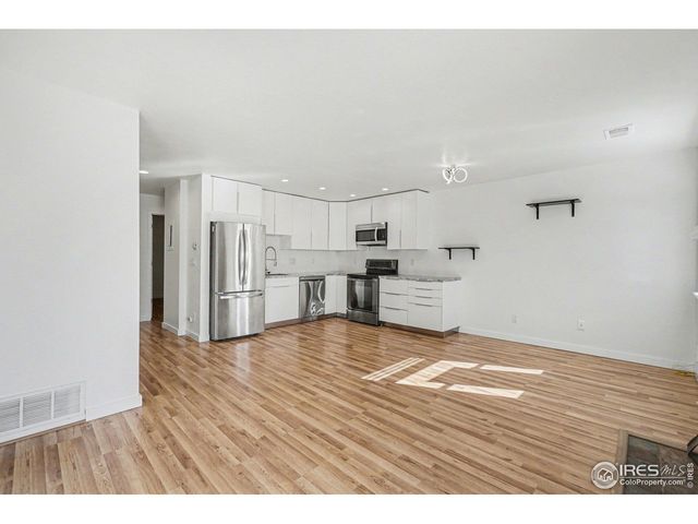 225 E 8th Ave F2, Longmont, CO 80504