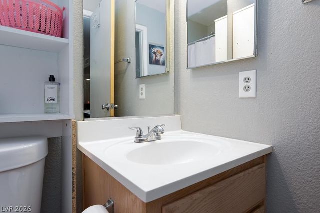 8009 Draco Circle 101, Las Vegas, NV 89128