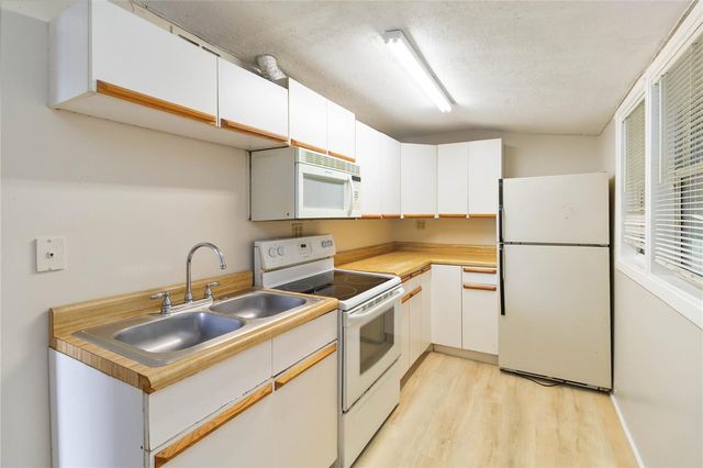 2121 10TH STREET, St Cloud, FL 34769