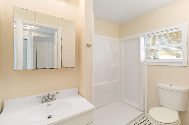 2121 10TH STREET, St Cloud, FL 34769