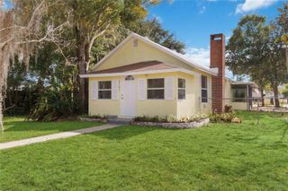 2121 10TH STREET, St Cloud, FL 34769