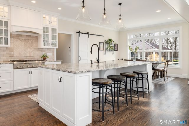 42 Starr Lane, Bethel, CT 06801