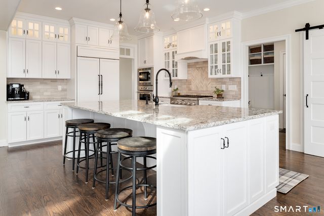 42 Starr Lane, Bethel, CT 06801