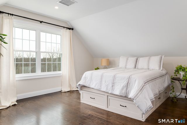 42 Starr Lane, Bethel, CT 06801