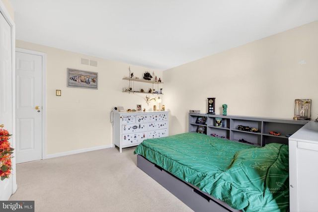 939 SHORE ACRES RD, Arnold, MD 21012