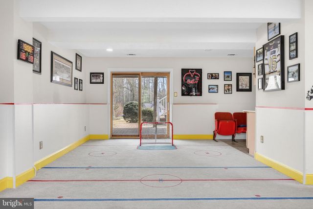 939 SHORE ACRES RD, Arnold, MD 21012