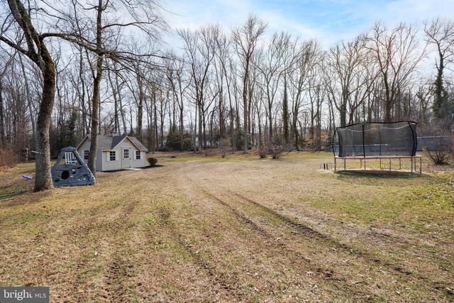 939 SHORE ACRES RD, Arnold, MD 21012