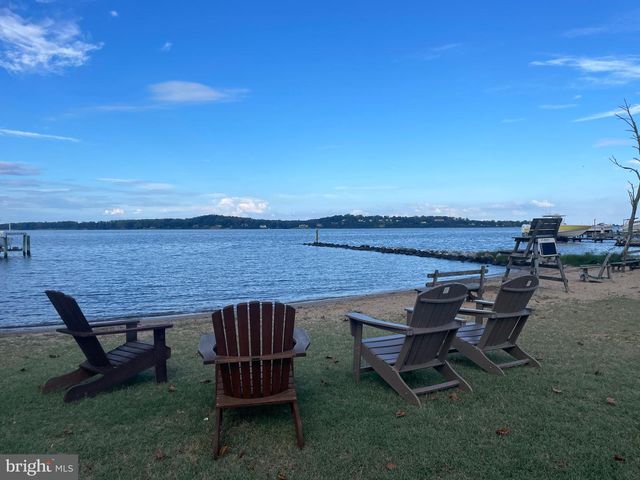 939 SHORE ACRES RD, Arnold, MD 21012