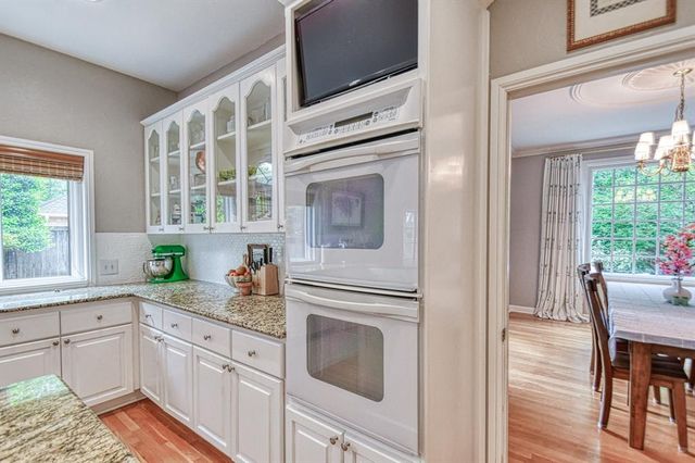 3800 Evesham Court, Norman, OK 73072