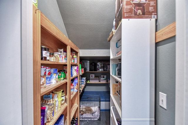3800 Evesham Court, Norman, OK 73072