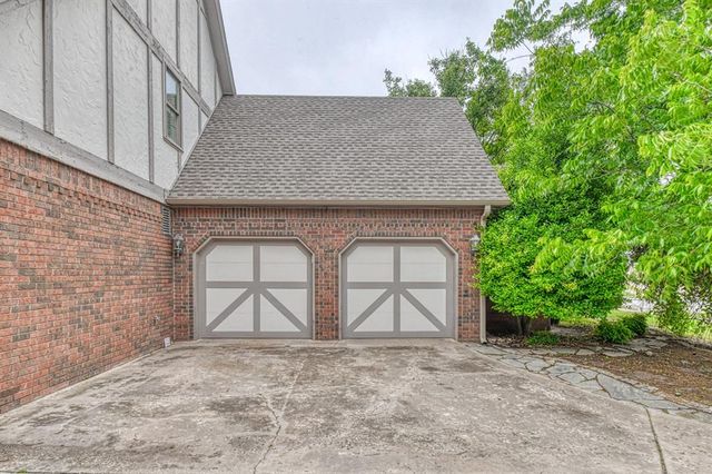 3800 Evesham Court, Norman, OK 73072