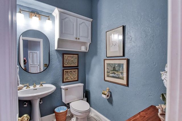 3800 Evesham Court, Norman, OK 73072