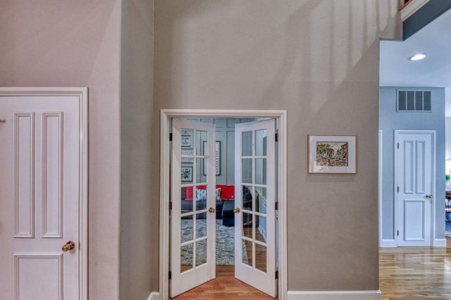 3800 Evesham Court, Norman, OK 73072