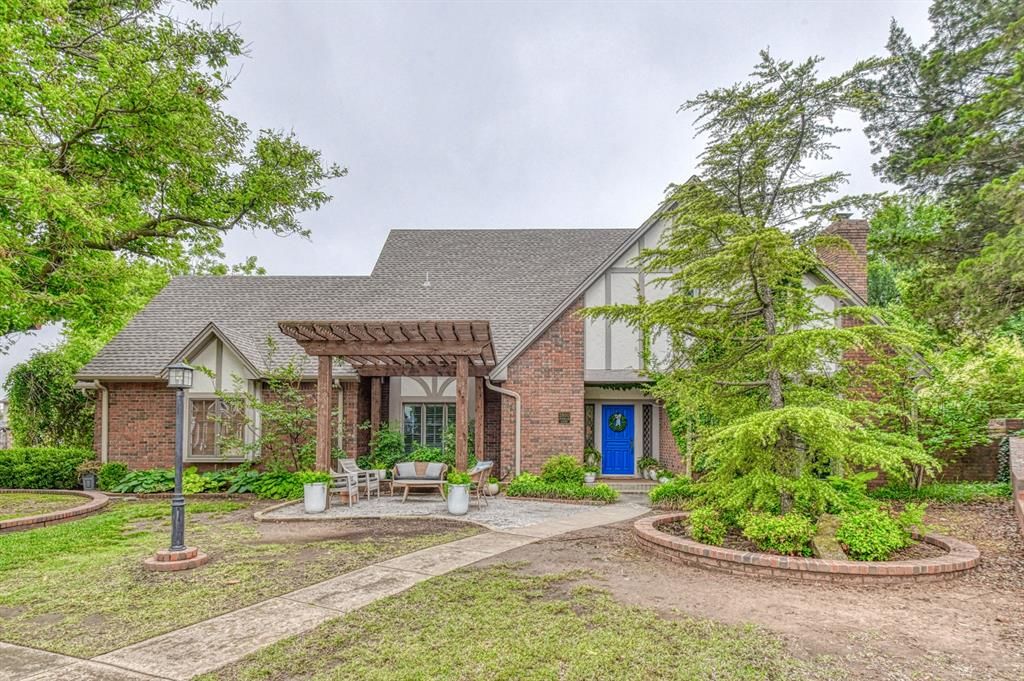 3800 Evesham Court, Norman, OK 73072