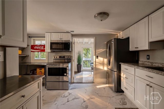 509 E Jones Street, Savannah, GA 31401