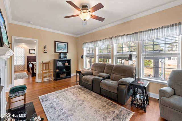 1006 Waterview Lane SW, Calabash, NC 28467