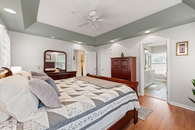 1006 Waterview Lane SW, Calabash, NC 28467