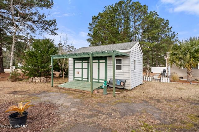 1006 Waterview Lane SW, Calabash, NC 28467