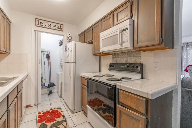 4400 N Hemingway Drive 134, Oklahoma City, OK 73118