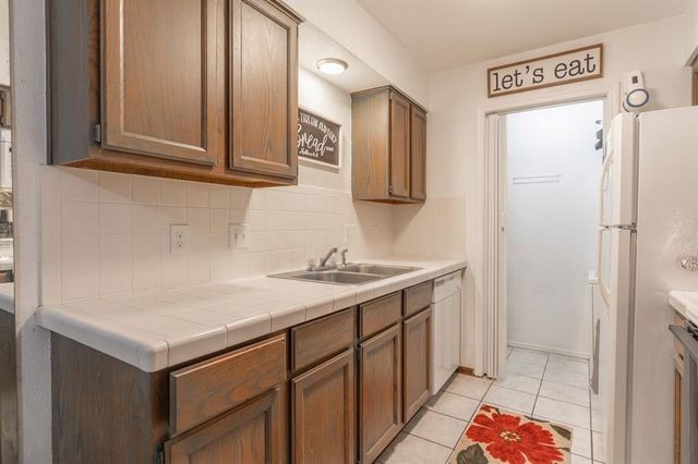 4400 N Hemingway Drive 134, Oklahoma City, OK 73118