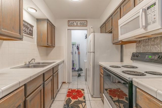 4400 N Hemingway Drive 134, Oklahoma City, OK 73118