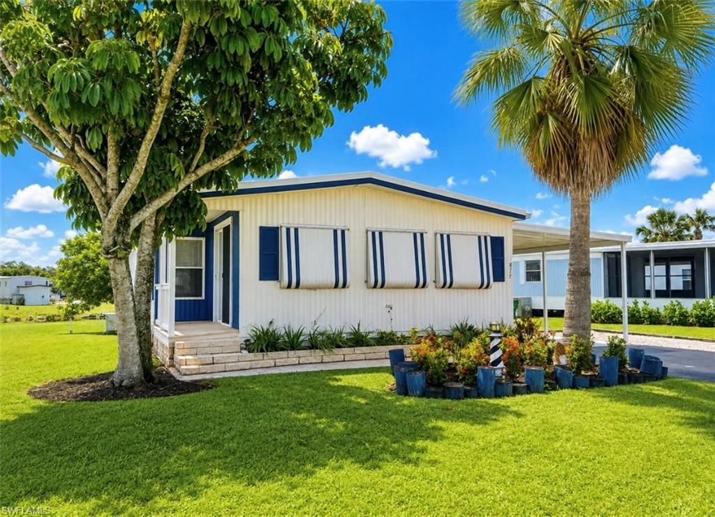 817 Cape Haze LN, NAPLES, FL 34104 — exterior