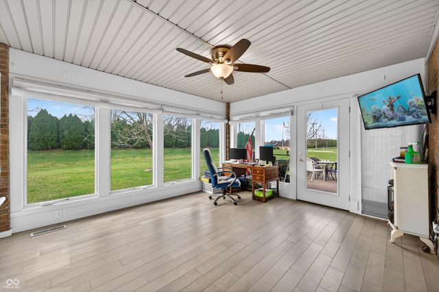 5147 E Hyde Court, Columbus, IN 47203