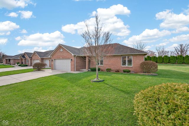 5147 E Hyde Court, Columbus, IN 47203
