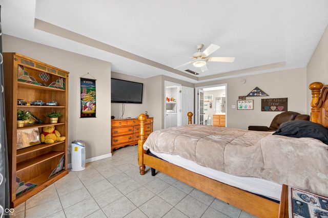 5147 E Hyde Court, Columbus, IN 47203