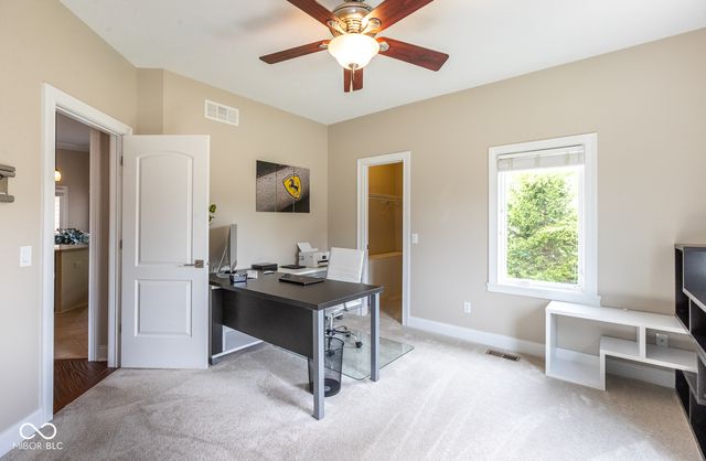 13722 Diving Hawk Crossing, Fishers, IN 46055