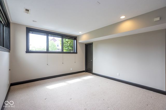 13722 Diving Hawk Crossing, Fishers, IN 46055
