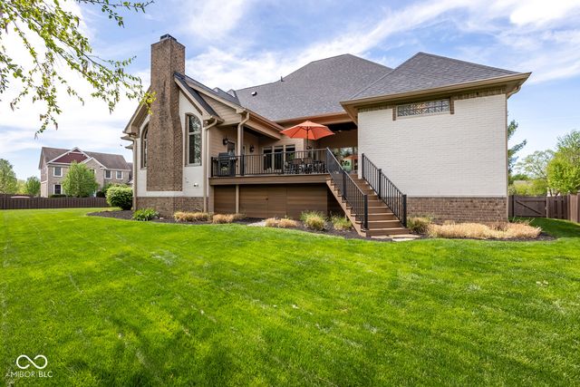 13722 Diving Hawk Crossing, Fishers, IN 46055