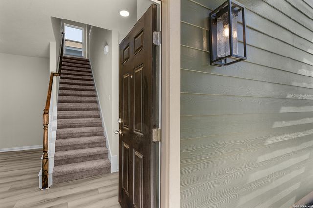 890 Farmhouse Trail, New Braunfels, TX 78130