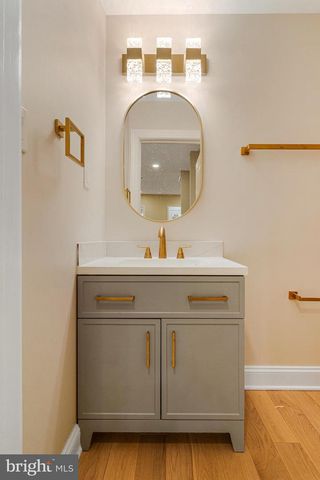 1350 SHERIDAN ST NW, Washington, DC 20011