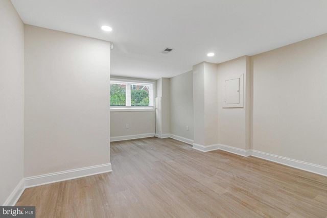 1350 SHERIDAN ST NW, Washington, DC 20011