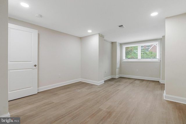 1350 SHERIDAN ST NW, Washington, DC 20011