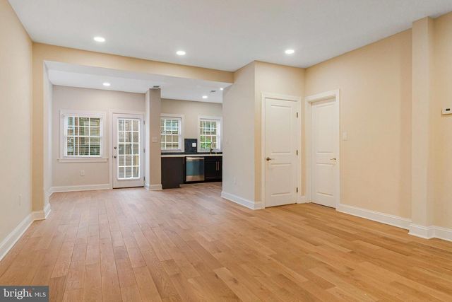 1350 SHERIDAN ST NW, Washington, DC 20011