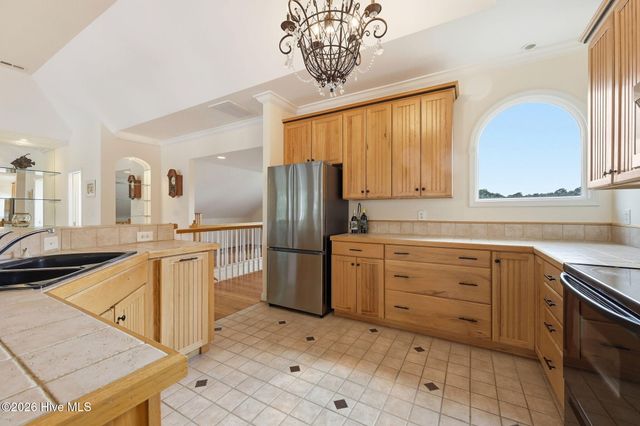 121 Sabre Point Drive, Bath, NC 27808