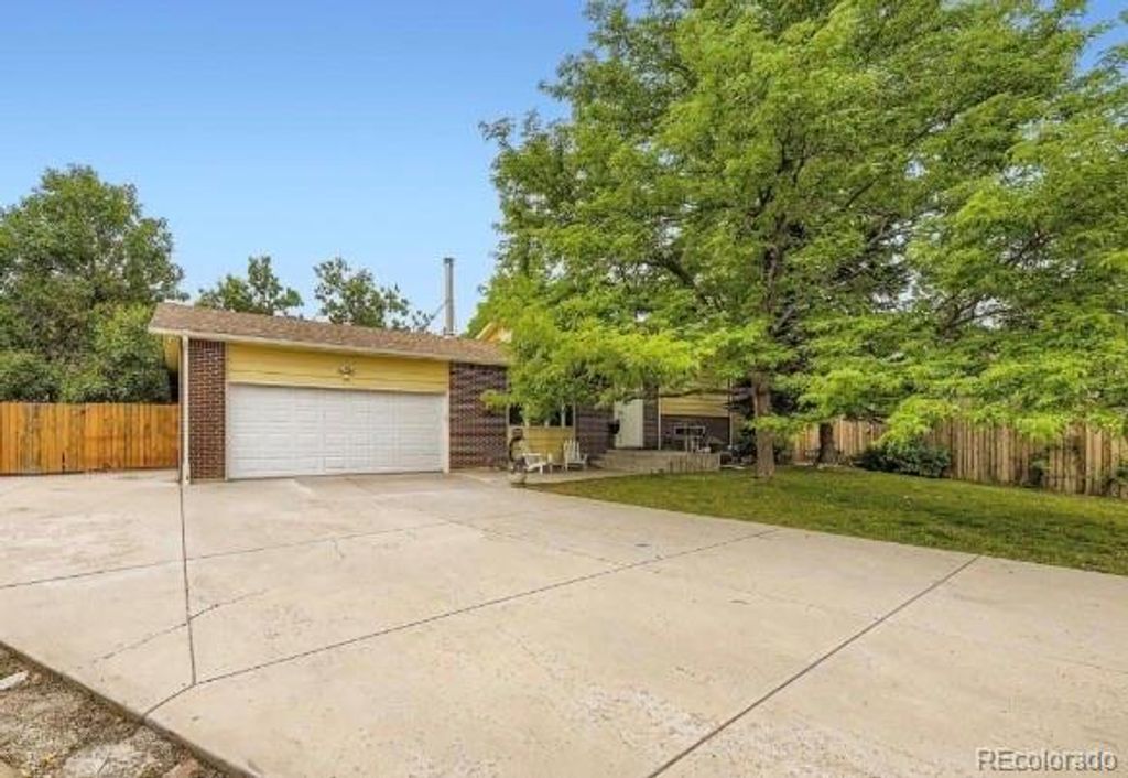 5062 S Zang Court, Morrison, CO 80465