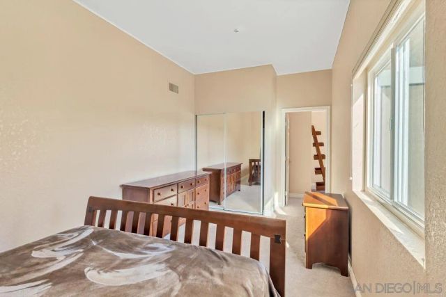 7861 Cimarron Ln, La Mesa, CA 91942